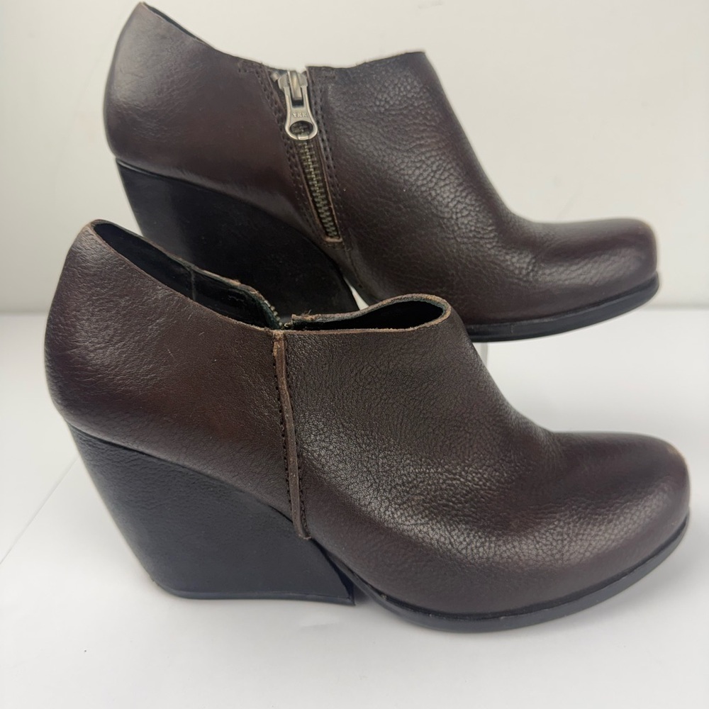 Kork-Ease Womens 7.5 Holmes Dark Brown Leather Wedge Booties Ankle Boots SEE ALL